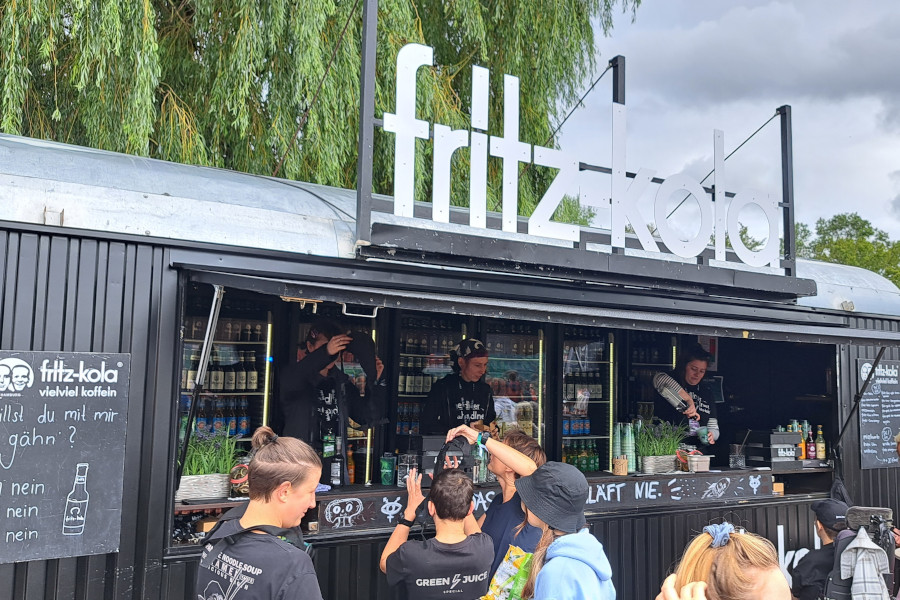 fritz-kola Bauwagen beim Green Juice Festival